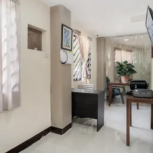 3* Hotel Super Oyo 604 Chateau Cinco Dormitel