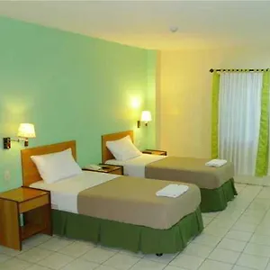 2* Inn Sequoia