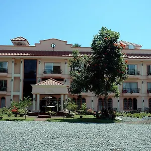 Chateau Del Mar ** Davao